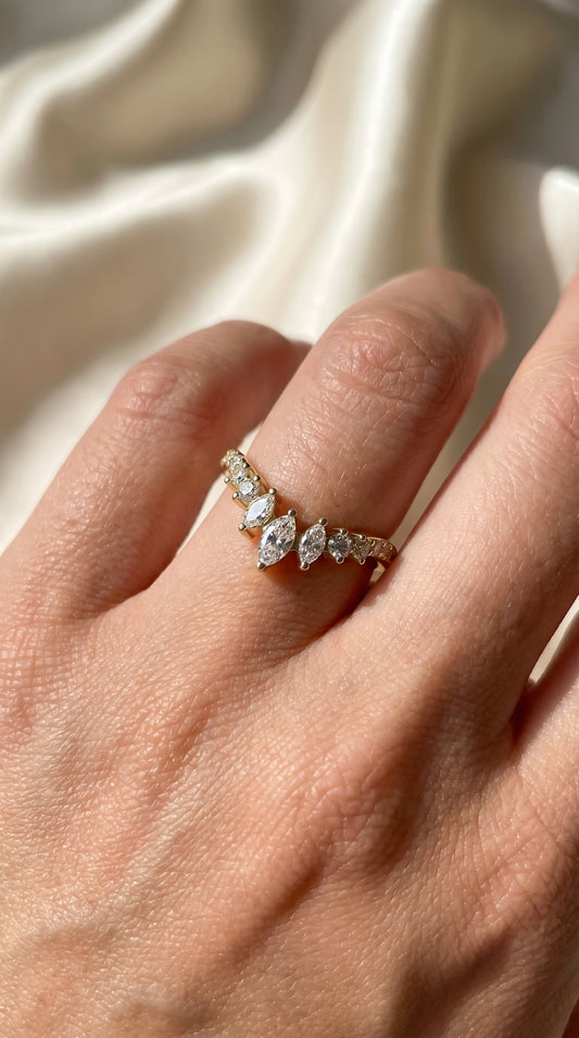 Marquise Majesty Design Matching band