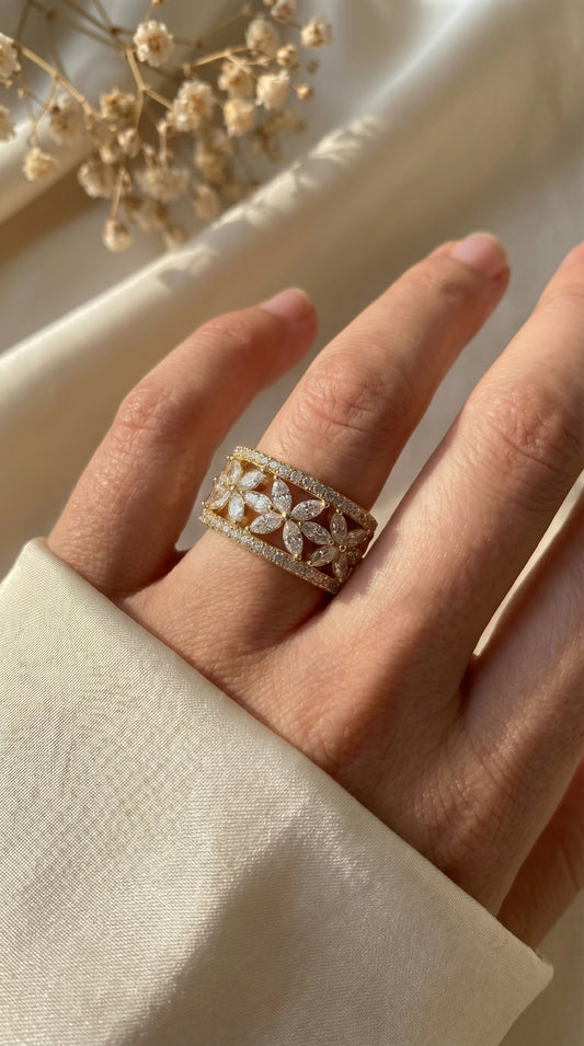 Crafted Round & Marquise cut Diamond Band