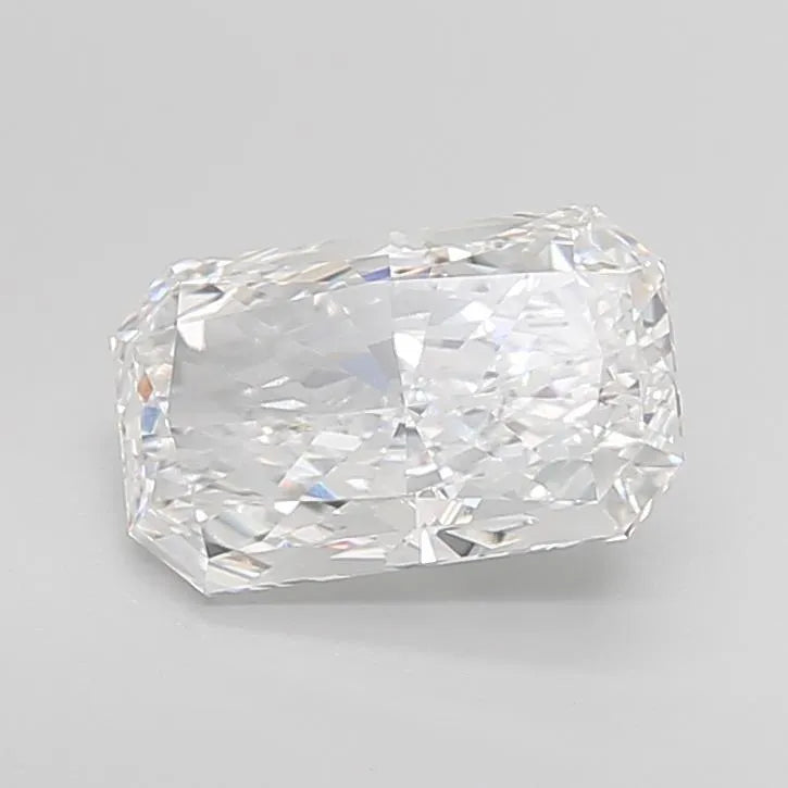 3.51ct Radiant Lab Grown Diamond (Colour D, Clarity VVS1, IGI Certified)