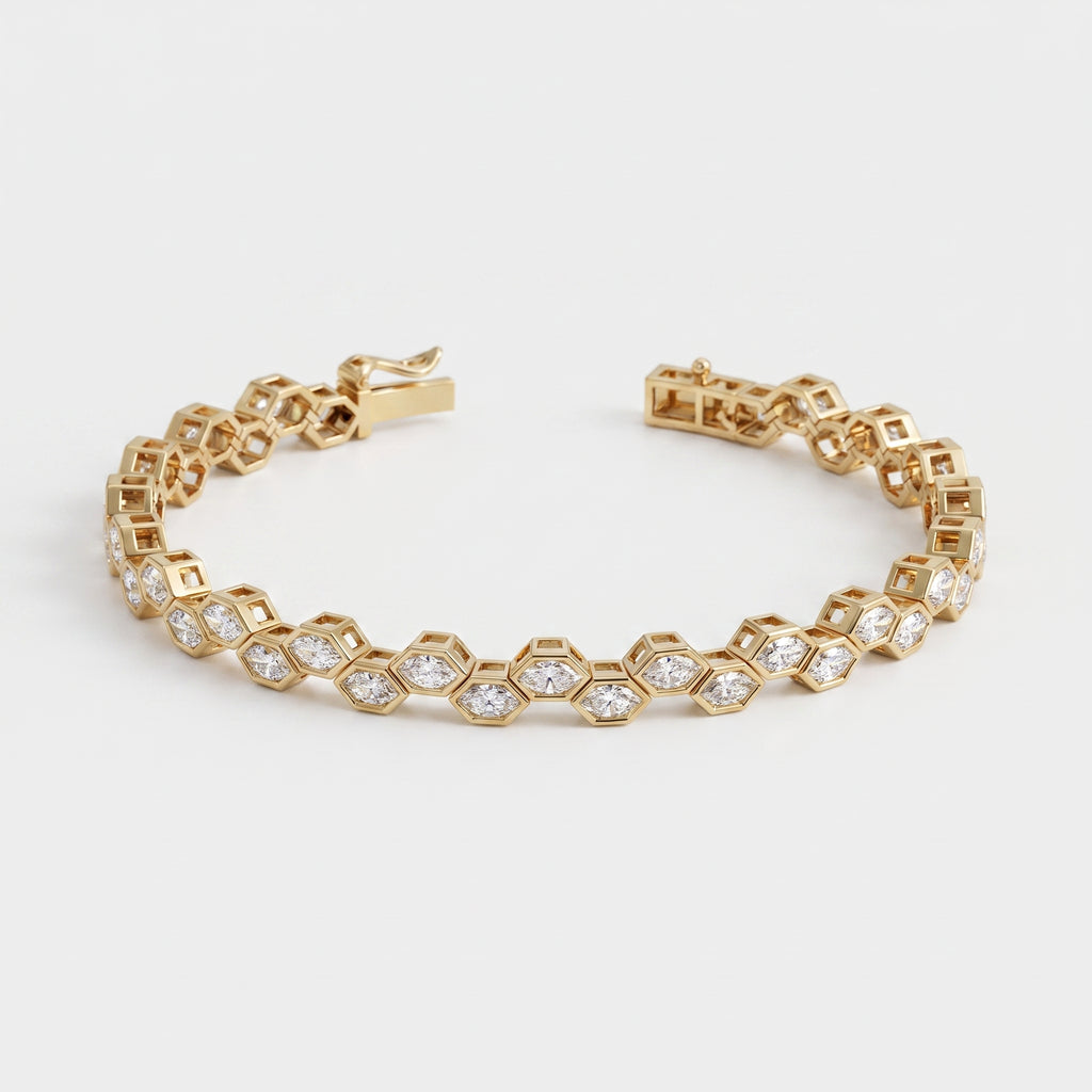 Modern Aurelia Dutch Marquise Diamond Fashion Bracelet