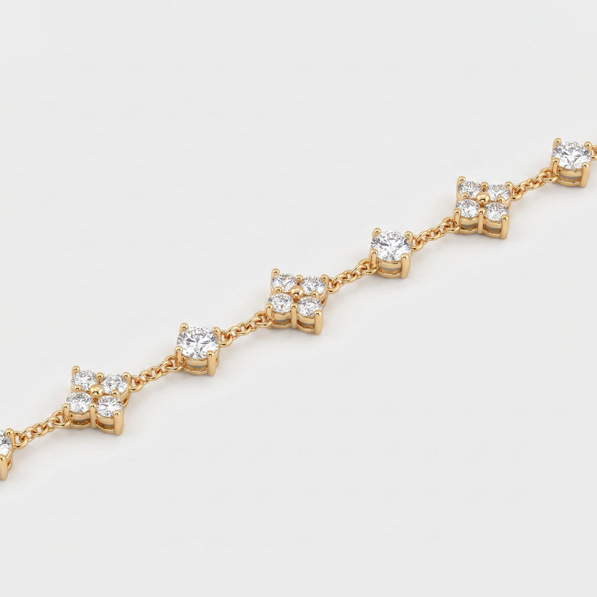 Luxury Radiance Round Diamond Floral Fashion Bracelet