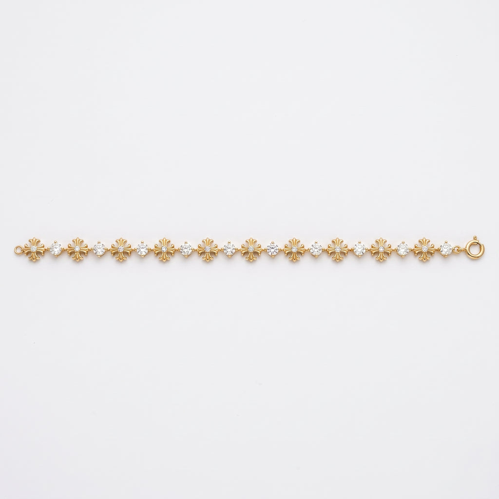 Timeless Elegance Luxe Floral Design Round Diamond Bracelet