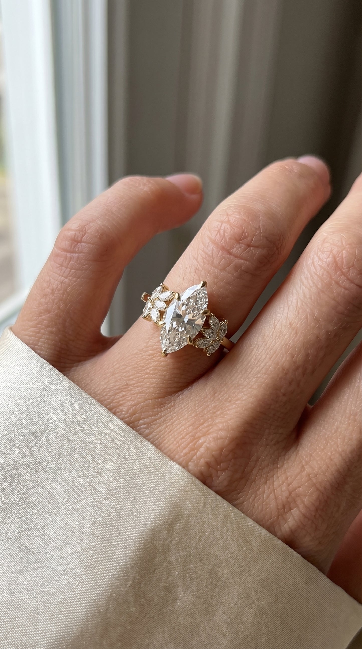 Petal Élan Marquise Ring