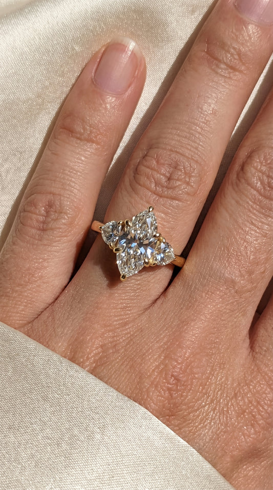 Noble Élan Marquise Ring