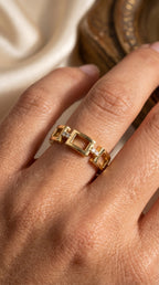 Square Link Dainty Round Diamond Wedding Band