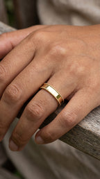 Comfort Fit Classic Metal Band