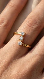 Modern Split Shank Three Stone Round Diamond Curved Ring