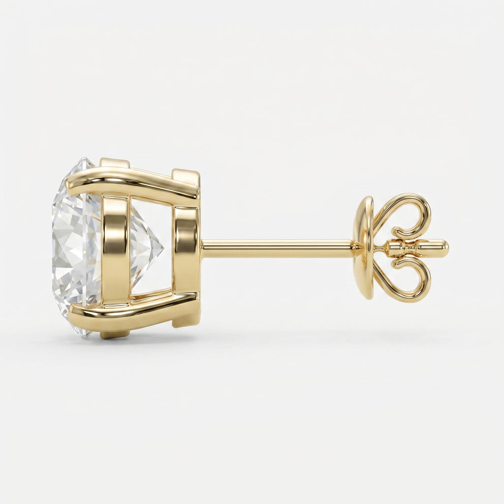 Round Diamond Stud Earring