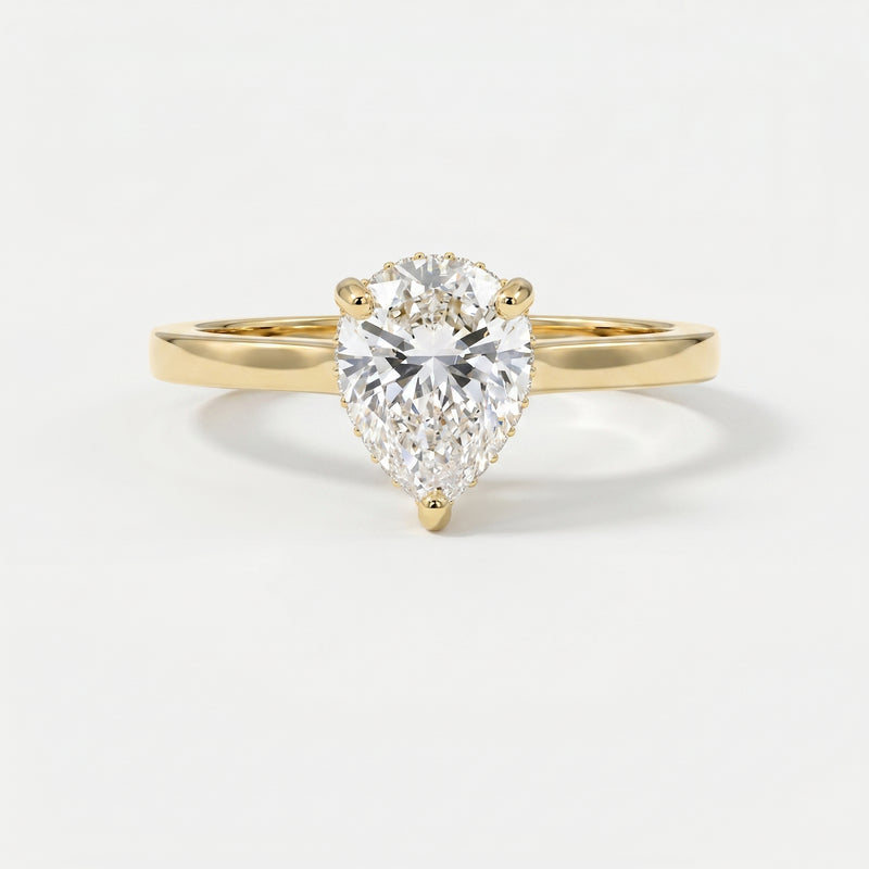 Softline Pear Ring