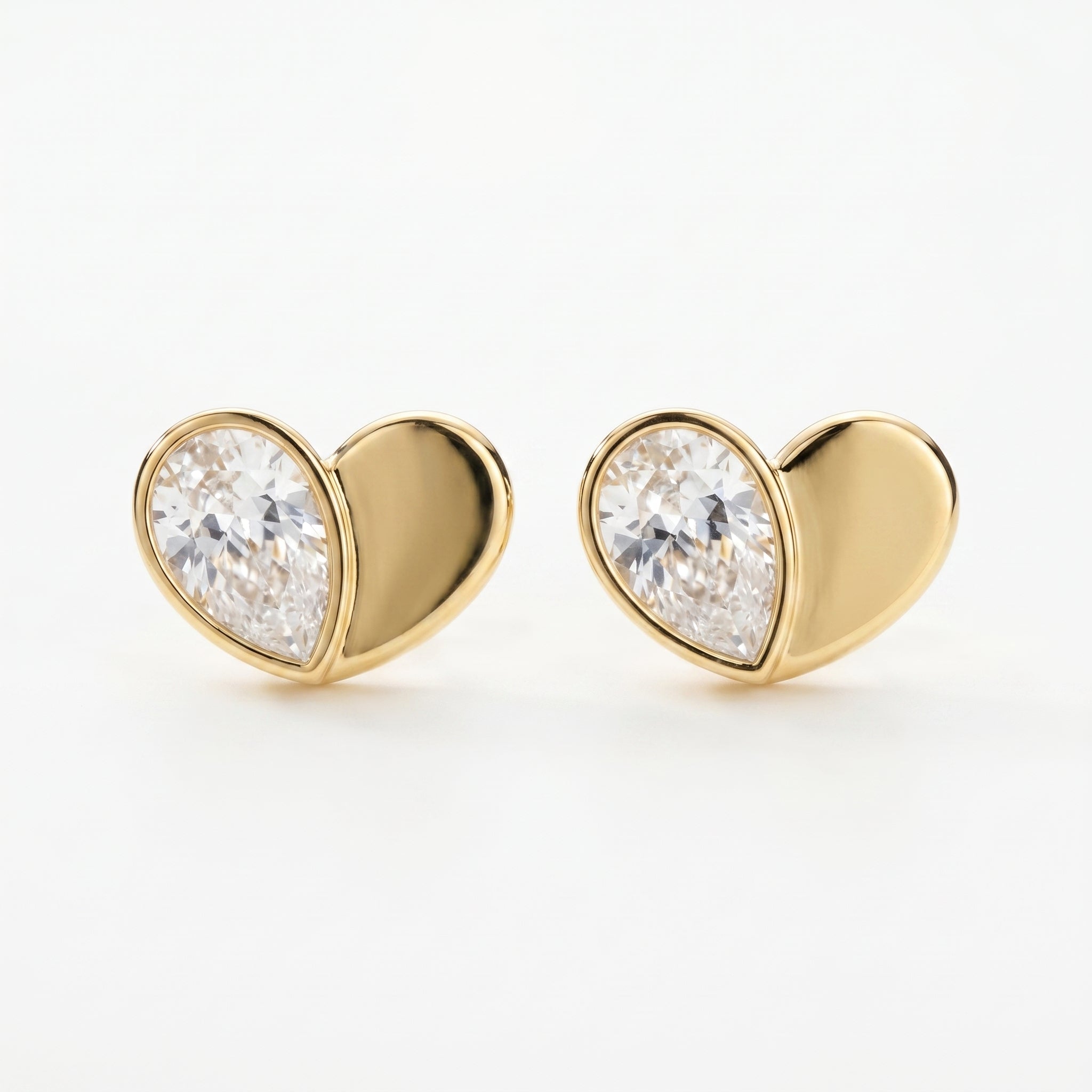 Heart Shape Earrings with Pear-Shaped Diamond Fashion Earring