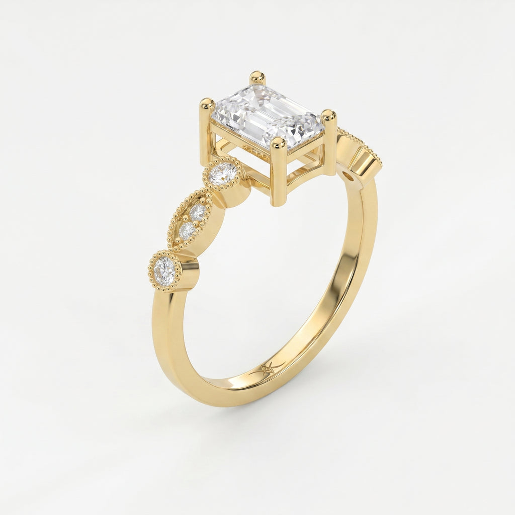 Antique Line Emerald Ring