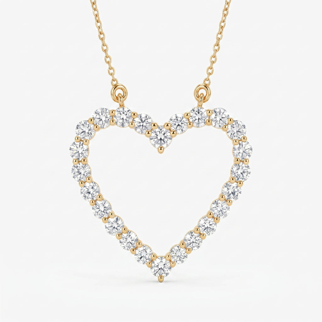 Classic Heart Shape Design Round Brilliant Diamond Pendant