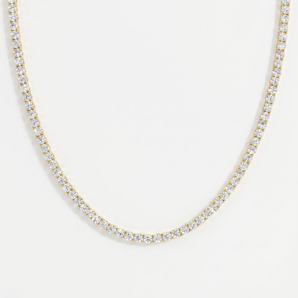 Experience timeless sparkle Round Diamond Tennis Necklace