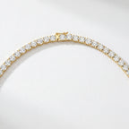 Experience timeless sparkle Round Diamond Tennis Necklace