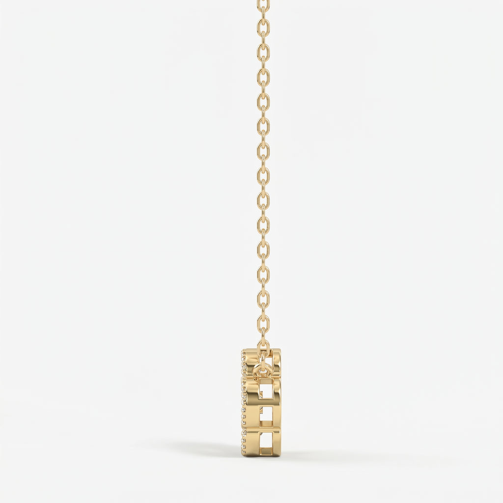 Heritage Clover Diamond Pendant Necklace