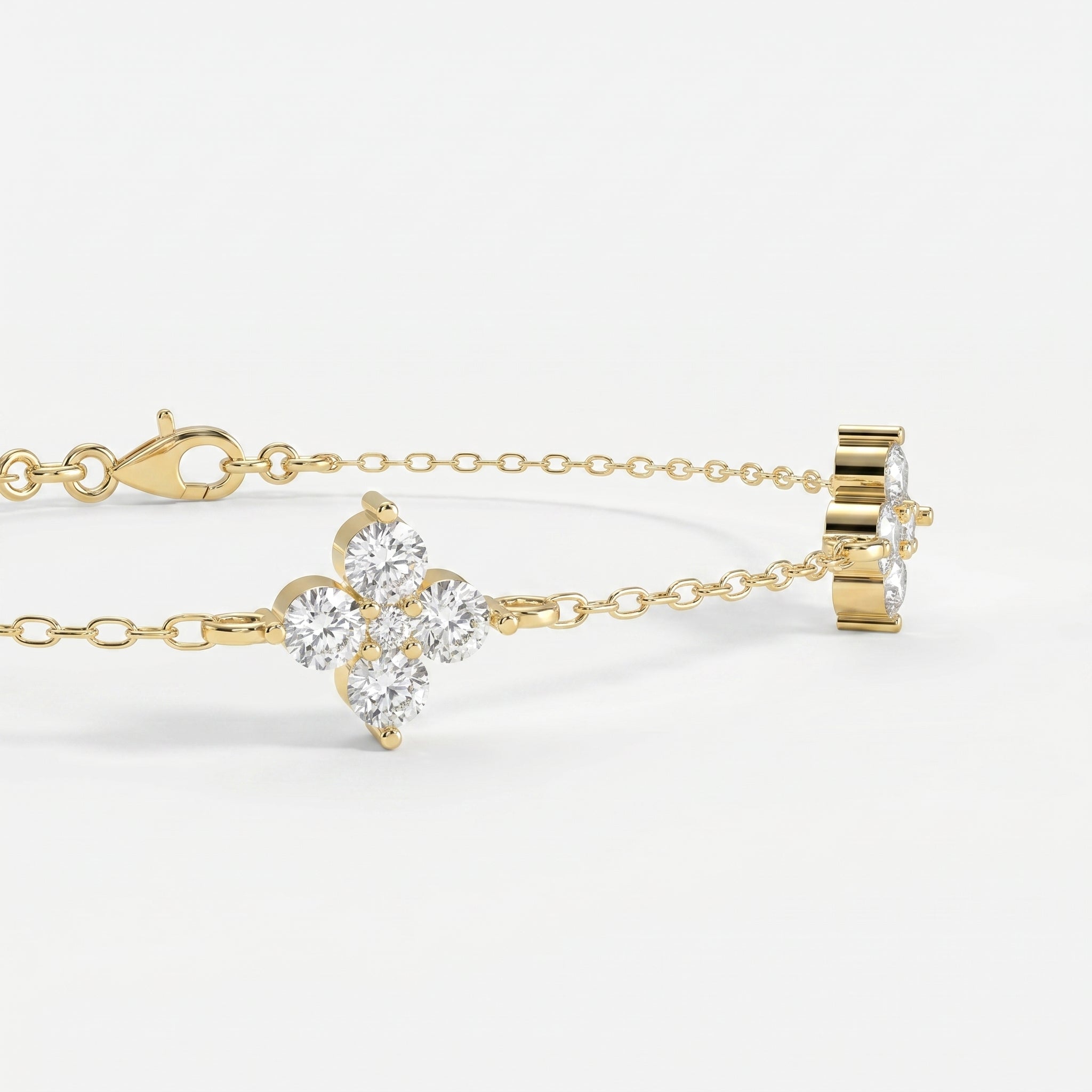 Round Diamond Verdant Bloom Clover Chain Bracelet