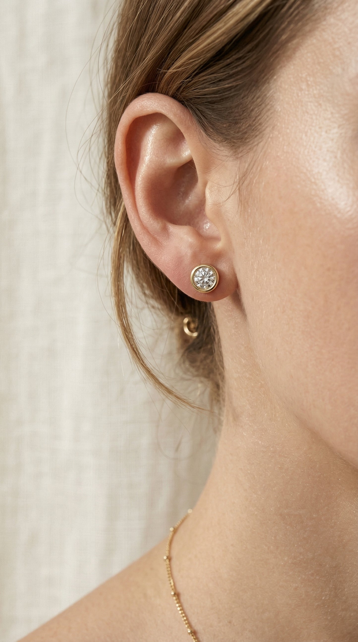 Bezel Brilliance Round Shape Earring Studs