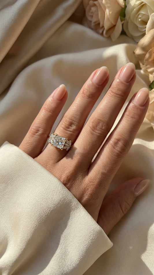 Bloom crest Princess Ring