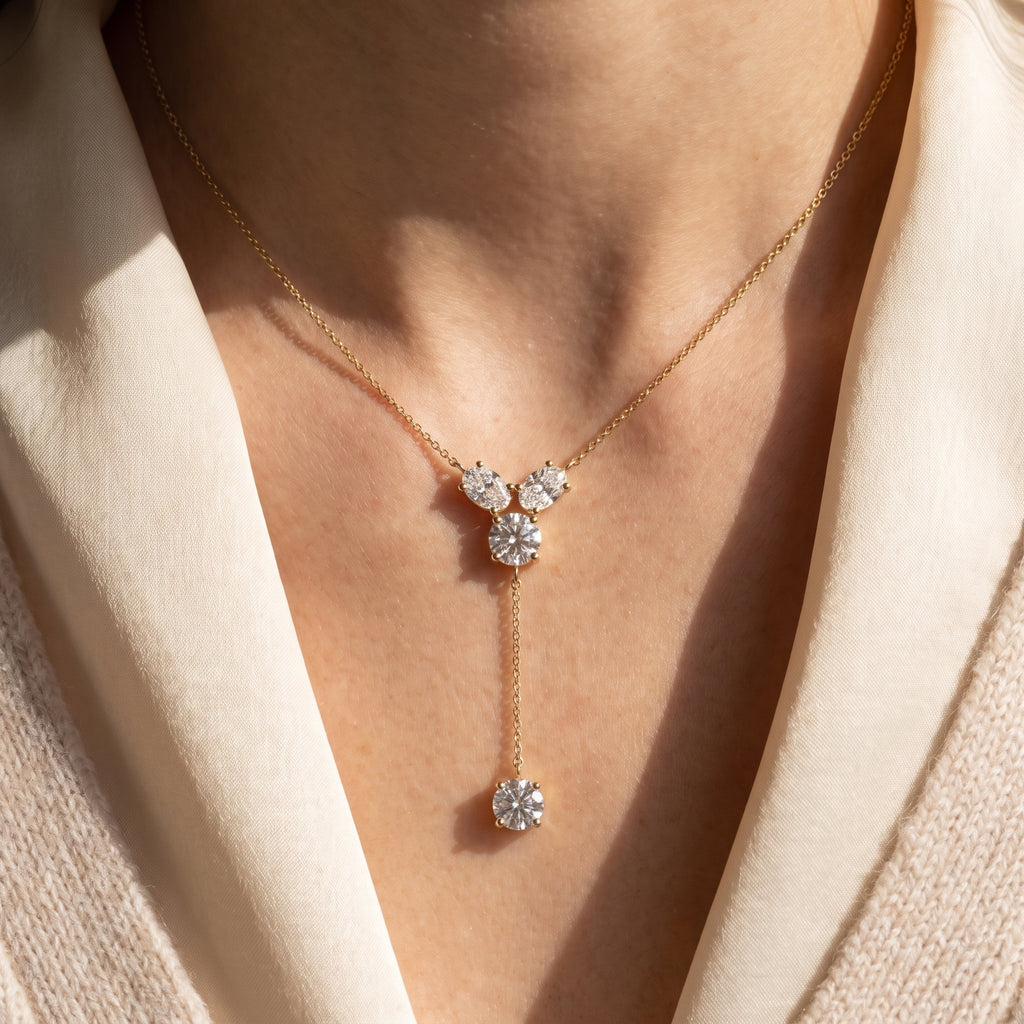 Round Brilliant Diamond Drop Pendant Necklace