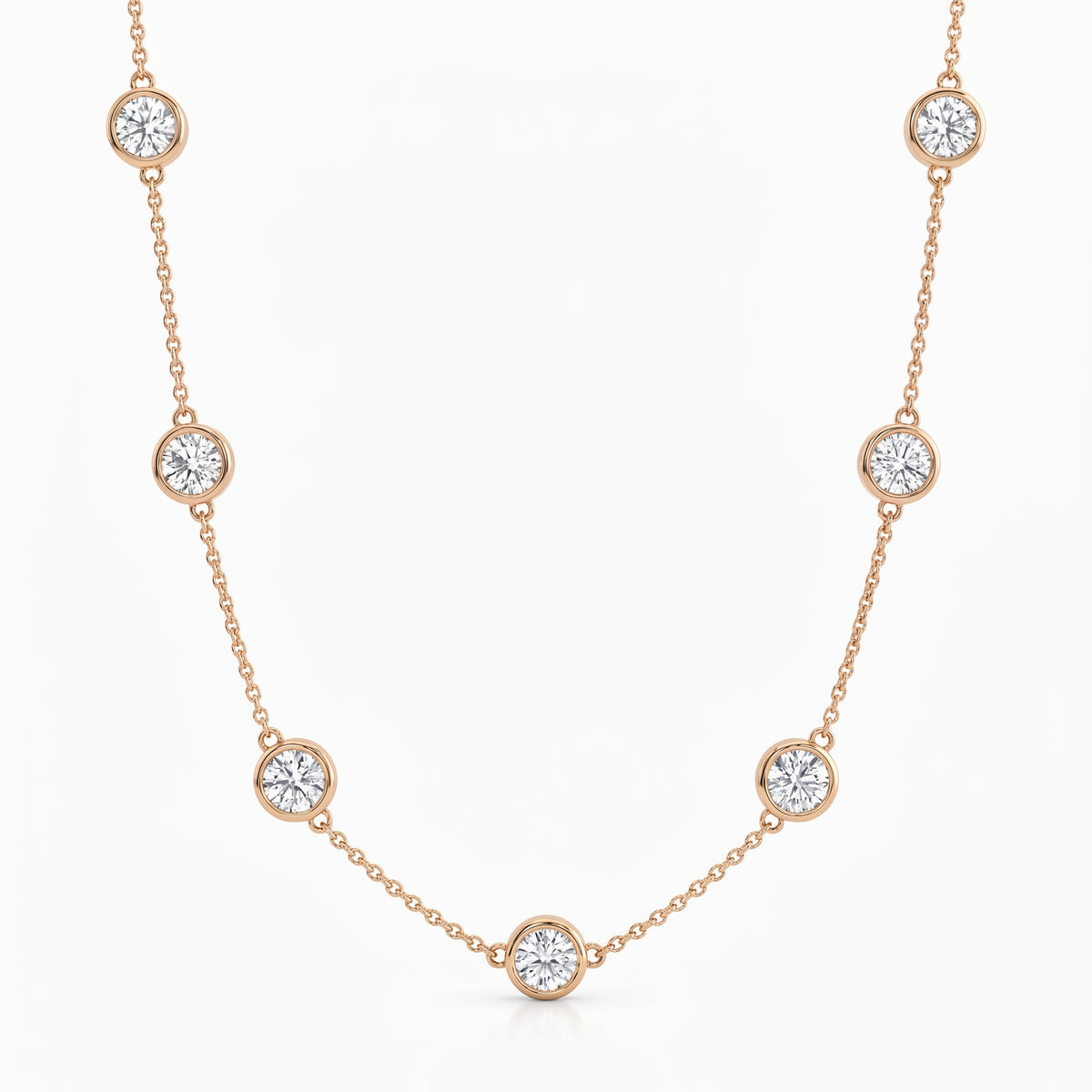 Modern Élan Lumière Round Diamond Fashion Necklace