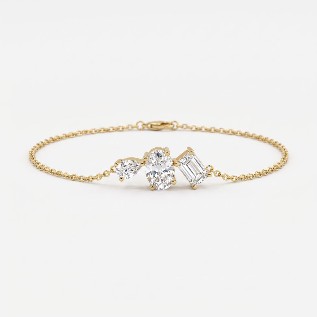 Luxe Lumière Three-Stone Chain Bracelet