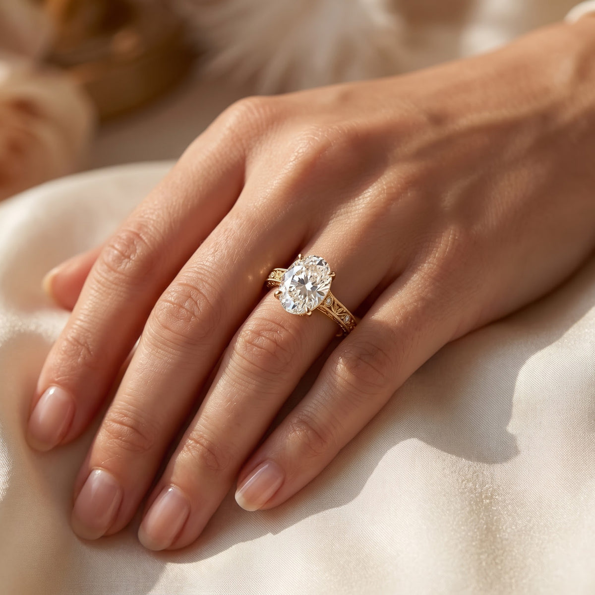 Aurelia Élan Oval Diamond Filigree Vintage Ring