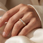 Aurelia Étoile Round & Baguette Diamond Eternity Band
