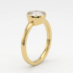 Élan Round Diamond Bezel Setting Solitaire Ring