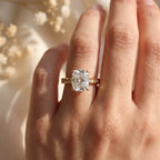 Élan Aurelia Fleur Long Cushion Diamond Vintage Ring