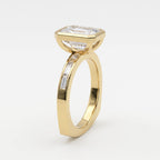 Luxury Emerald Cut Diamond Bezel Setting Side Stone Ring