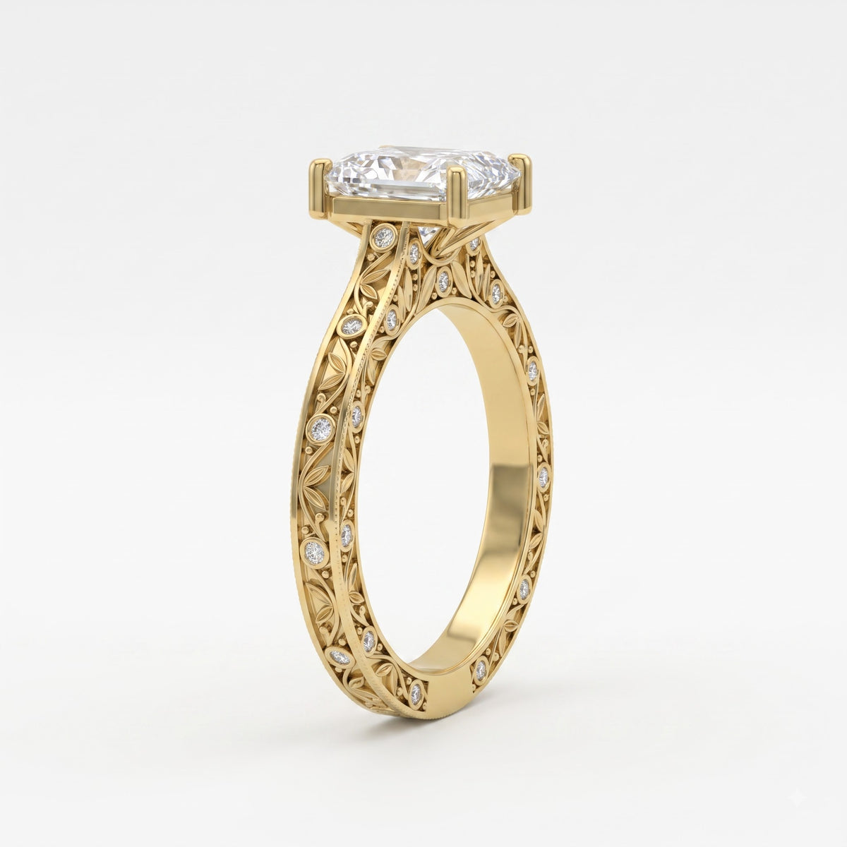 Eternal Radiance Luxe Radiant-Cut Diamond Vintage Ring