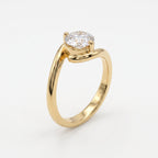 Round brilliant diamond bypass Solitaire ring