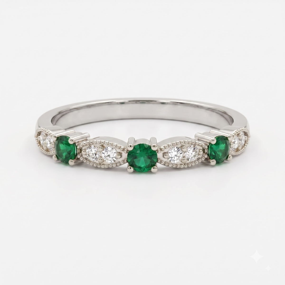 Luxury Round Diamond Vintage Inspired Fashion Ring