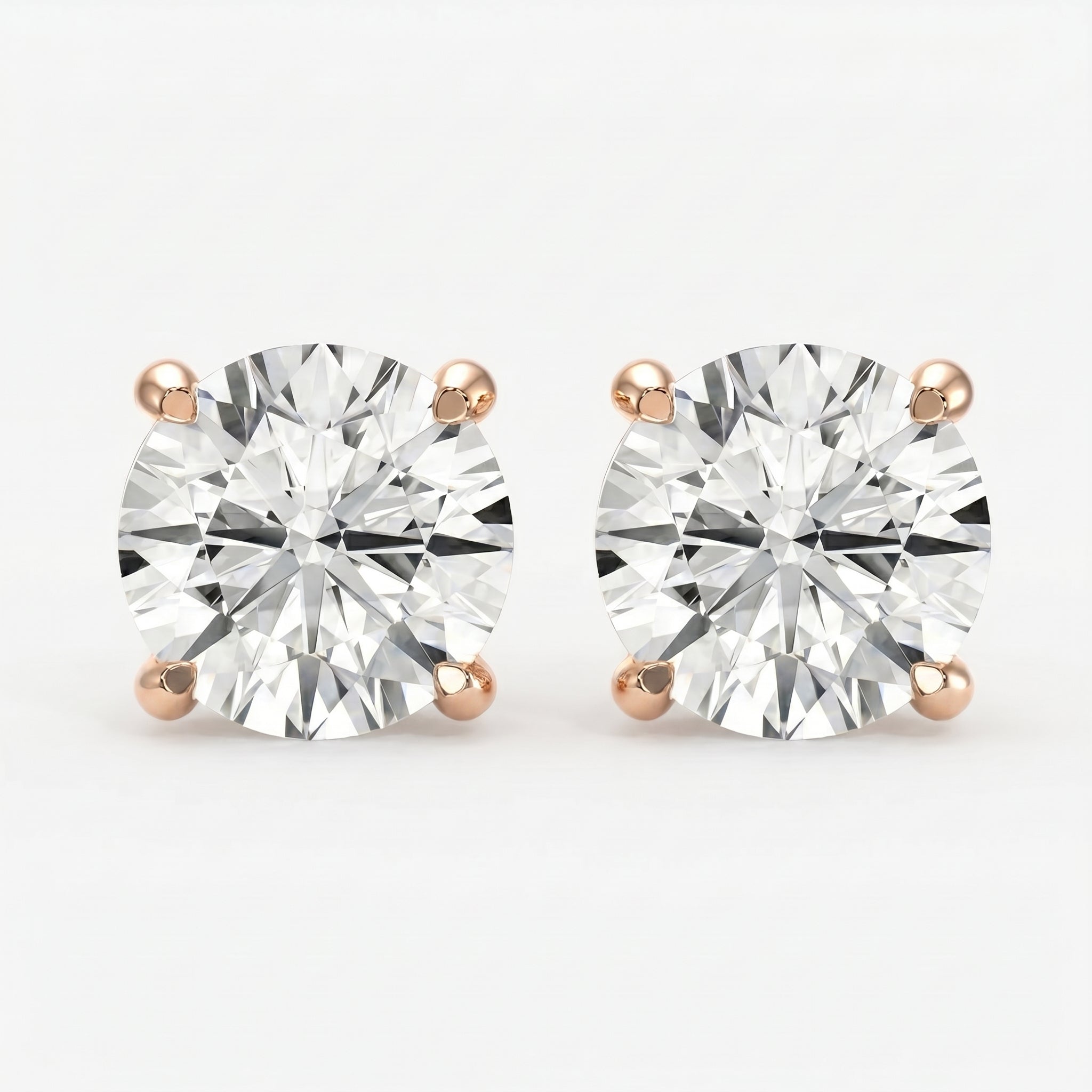 Round Diamond Stud Earring
