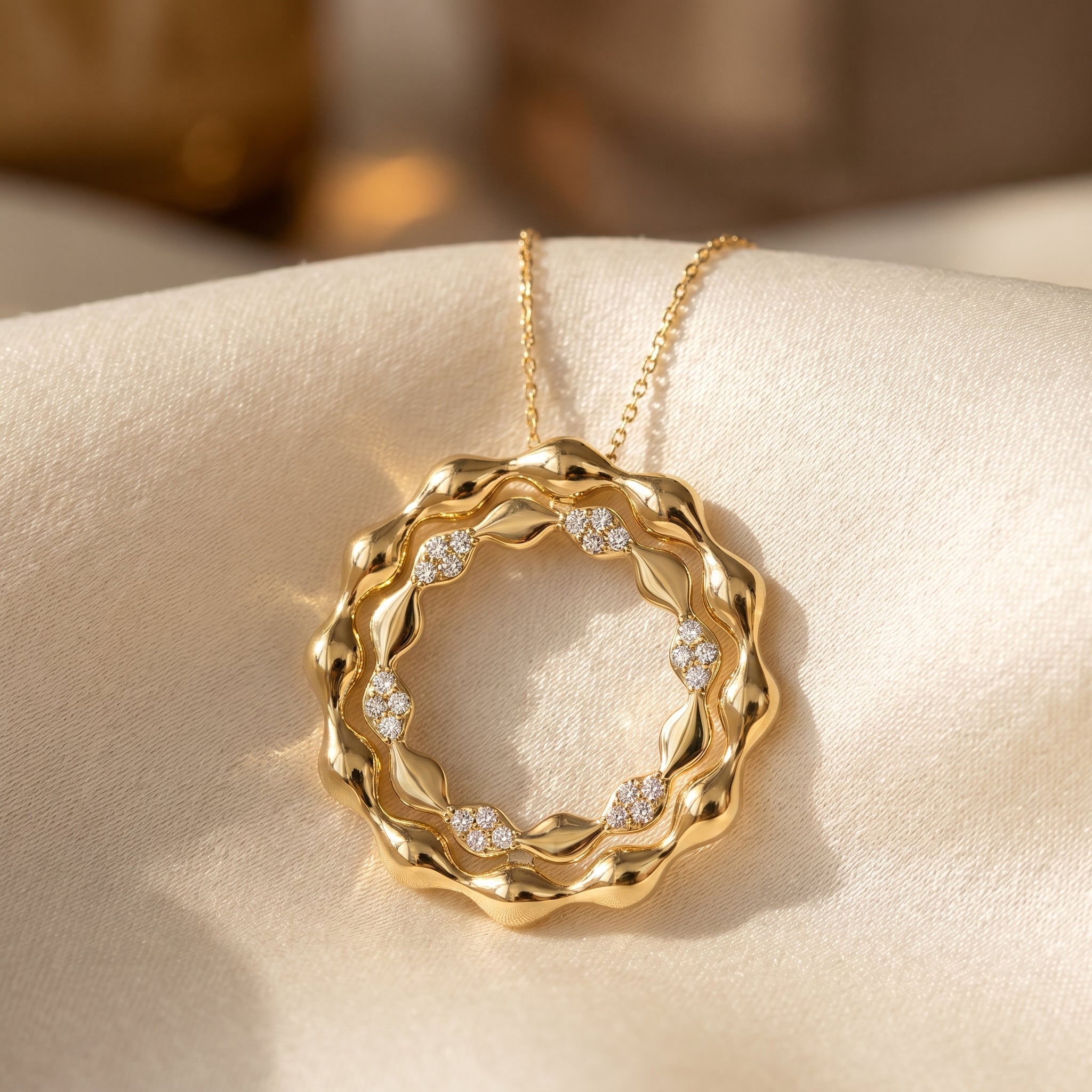 Elegant Diamond Wave Circle Pendant Necklace