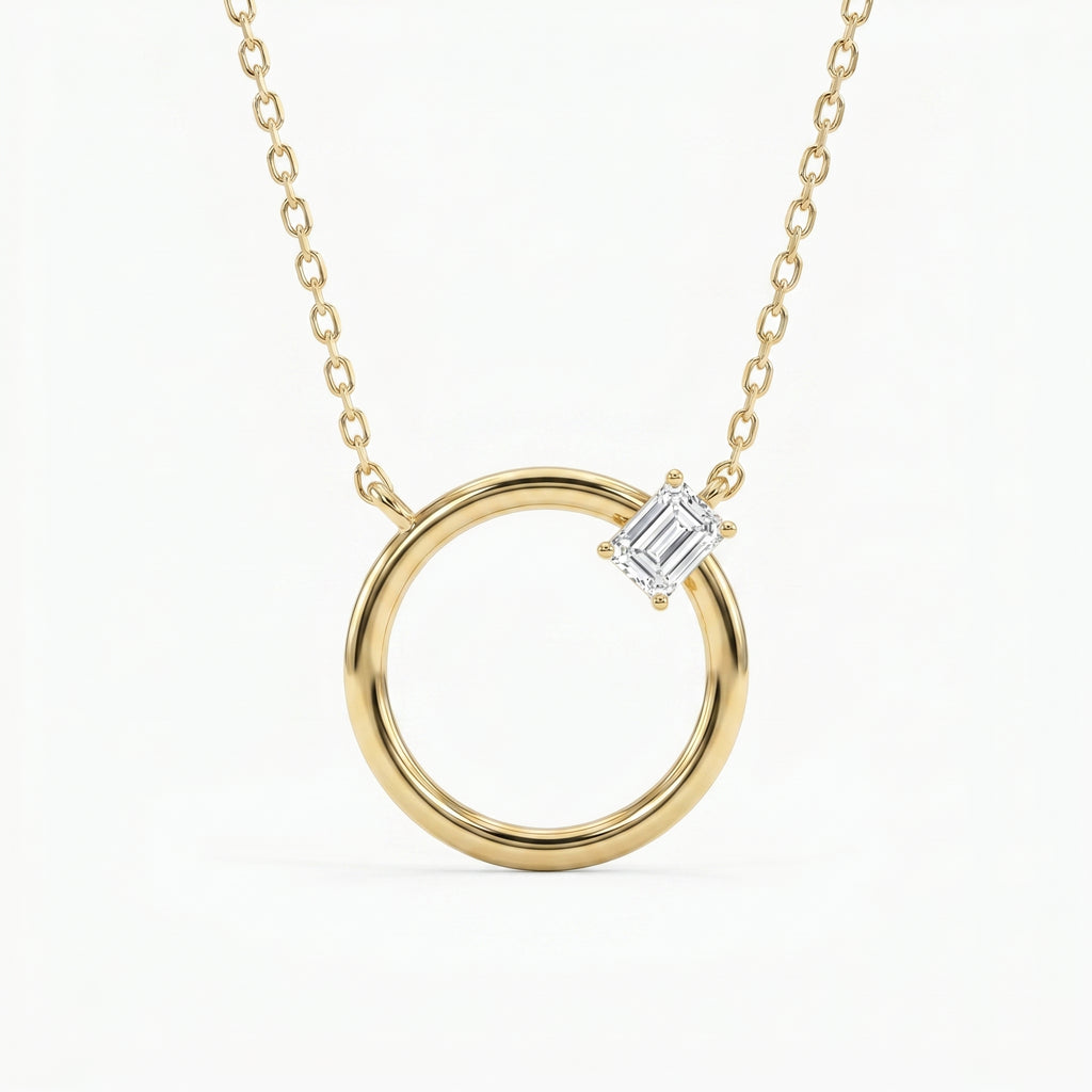 Circle Design Diamond Pendant Necklace